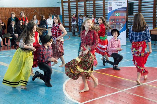 Ziua Minorităților Naționale la Școala Bogdan Vodă Rădăuți