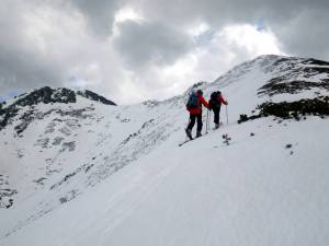 Iubitorii schiului de tură pot merge în masivul Călimani