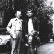 Suceava, 27 septembrie 1984. Reîntâlnirea după peste 30 de ani de la despărţirea din 1950 de la Rădăuți dintre Emil Loteanu (cu fiul de patru ani) și Aurel Chifan