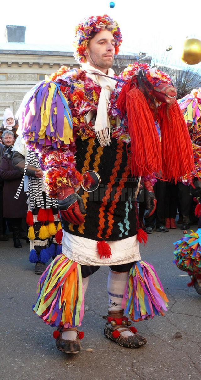 Urători la Primăria Fălticeni, pe 31 decembrie