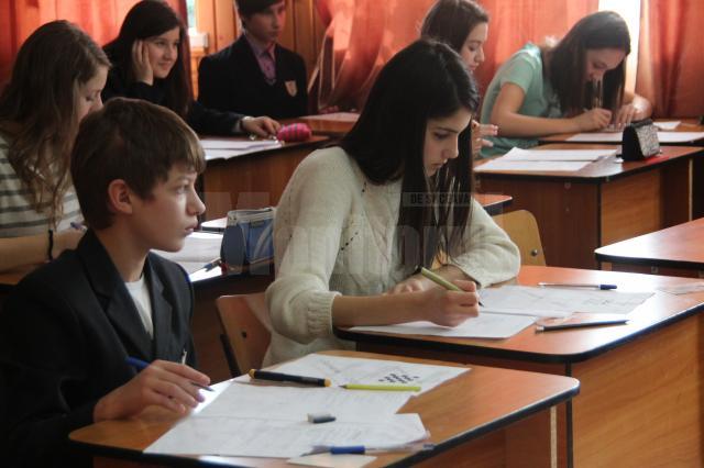 Elevii vor susține simulările examenelor naționale în luna martie