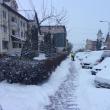 Utilajele de deszăpezire au intrat pe străzile secundare din municipiul Suceava