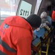 Bărbatul a fost preluat de o ambulanţă de la Rădăuţi şi transportat de Urgenţă la Spitalul Judeţean Suceava