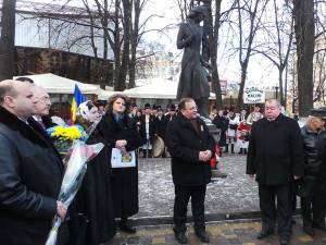 Flutur a participat la evenimentele dedicate lui Mihai Eminescu la Cernăuţi