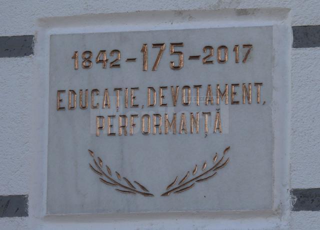175 de ani de existenţă a Şcolii “Al. I. Cuza” Fălticeni