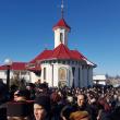 Peste o mie de oameni l-au condus pe ultimul drum pe părintele Mihai Negrea