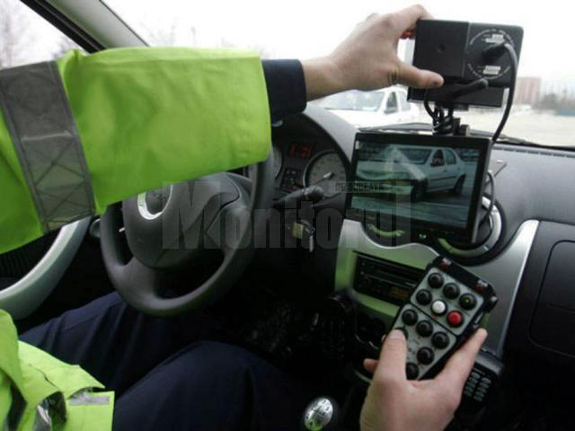 Din cele 36 de permise auto reţinute de poliţişti, 10 au fost suspendate pentru depăşirea regimului de viteză