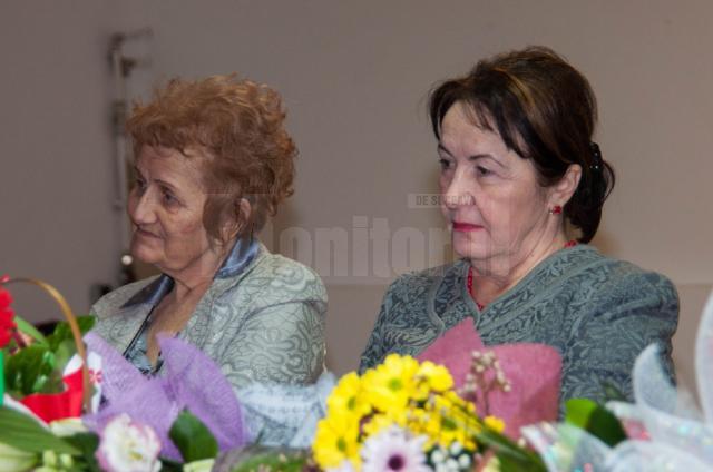 Mioara Gafencu și Maria Mitocaru, autoarele cărții