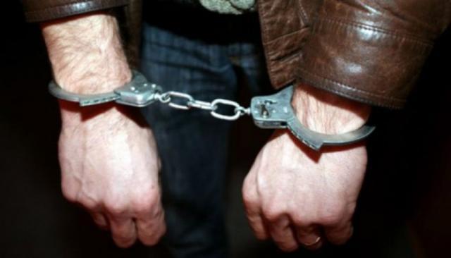 Tânărul a fost arestat pentru următoarele 30 de zile. Foto: Ziarul Clujean