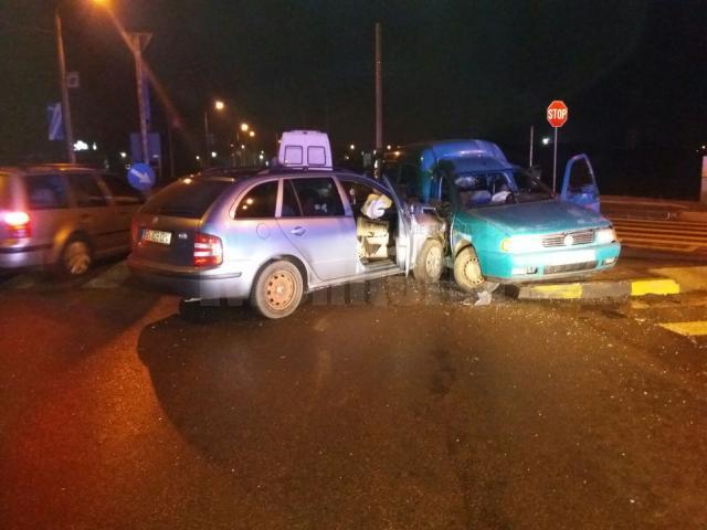 Accidentul s-a petrecut din cauză că şoferul care a virat spre Selgros nu s-a asigurat suficient