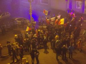 În faţa sediului PSD