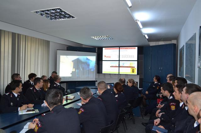 În cadrul şedinţei au fost analizate și câteva situaţii de intervenţie a personalului ISU Suceava de-a lungul întregului an 2016
