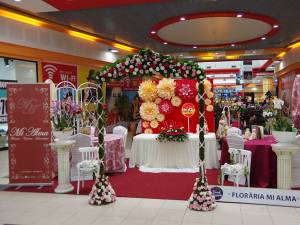 Florăria Mi Alma a prezentat oferta floristică pentru nunți și evenimente, cât și cea de decoraţiuni și accesorii