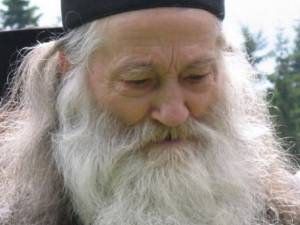 Părintele Justin Pârvu Sursa: Cuvântul Ortodox