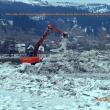 Mobilizare de forţe contra blocajelor de gheţuri de pe râurile Dorna şi Bistriţa