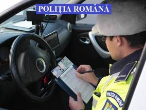 26 de permise suspendate de poliţişti în cadrul unei acţiuni în trafic