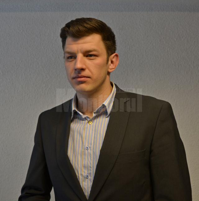 Subinspectorul Vlad Amarandei, ofiţer de poliție judiciară în cadrul Serviciului Judeţean Anticorupţie