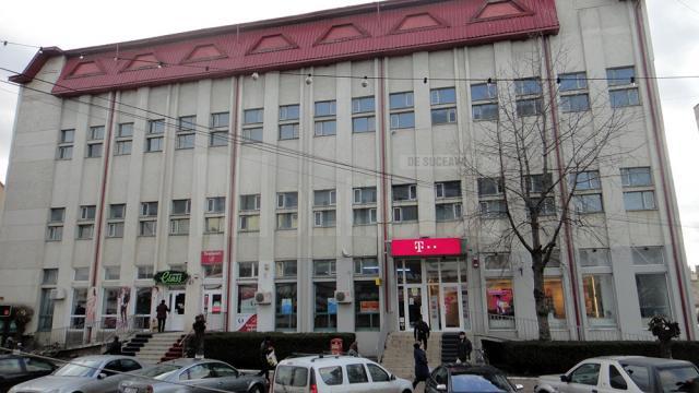 Clădirea Poştei din Rădăuţi a fost achiziţionată de omul de afaceri Arcadie Plămadă