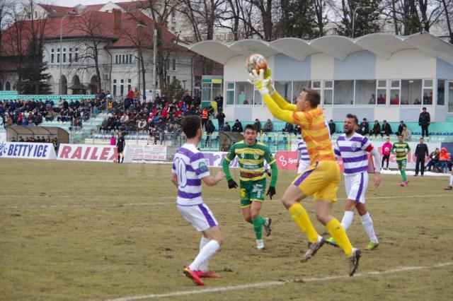 Foresta și Politehnica Timișoara au oferit un spectacol gustat de cei 1.200 de spectatori prezenți în tribunele stadionului Areni