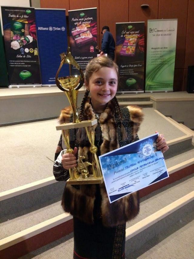 Emilia Petronela Frumuşanu a obţinut Trofeul Festivalului ,,Dansând cu Fulgii de Zăpadă”