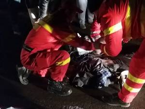 Un pieton a murit, iar al doilea a ajuns la spital în comă, după două accidente rutiere petrecute duminică seara pe DN 17