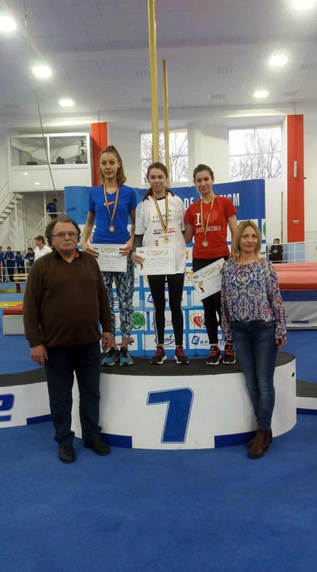 Angelica Olenici a devenit campioană naţională de sală în proba de 1500 de metri