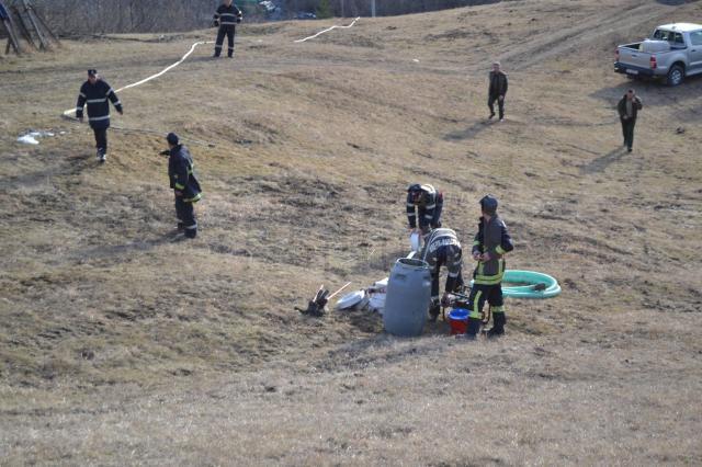 Intervenţie dificilă la un incendiu pe mai bine de cinci hectare, la Câmpulung