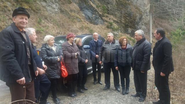 Prefecturile din judeţele Suceava şi Neamţ colaborează pentru salubrizarea cursului de apă al râului Bistriţa