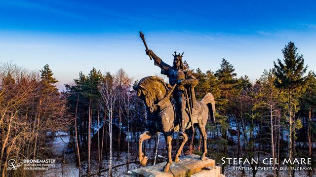 Statuia ecvestră a lui Ștefan cel Mare va fi refăcută de Primăria Suceava, din forţe proprii