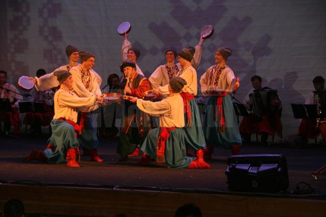 Folclor ucrainean pe scena suceveană