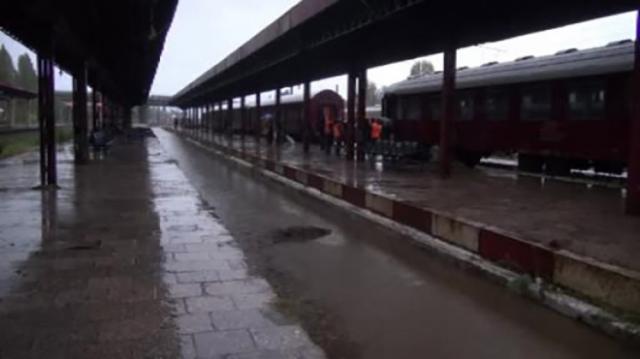 Traficul feroviar prin Punctul de Trecere a Frontierei (PTF) Vicșani a fost închis Foto: Pro TV
