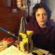 Ca asistent al lui Viorel Lepcaliuc, Iolanda Bădăluţă a deprins tainele confecţionării vitraliului