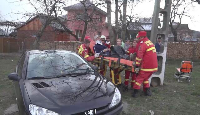 Bărbatul de 85 de ani a fost transportat la Spitalul Judeţean Suceava