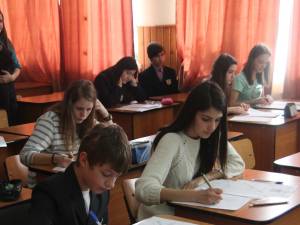 Șase eleve vor face parte din lotul judeţean de la Olimpiada Naţională de Limba Română