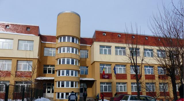 Şcoala Gimnazială „Ion Creangă” Suceava va organiza cinci clase