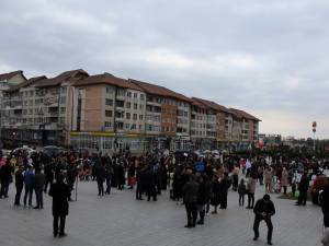 Peste 1000 de suceveni, majoritatea cu copii, au participat la Marsul pentru Viata 2