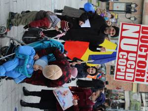 Peste 1000 de suceveni, majoritatea cu copii, au participat la Marsul pentru Viata 3