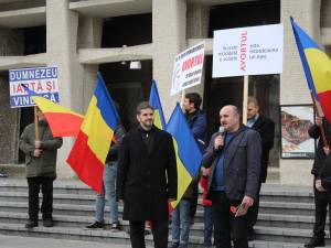 Peste 1000 de suceveni, majoritatea cu copii, au participat la Marsul pentru Viata 5