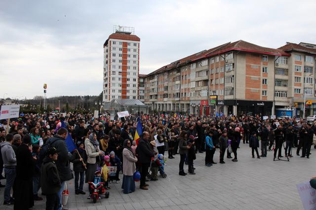 "Marşul pentru viață" a mobilizat peste 1000 de oameni, în municipiul Suceava