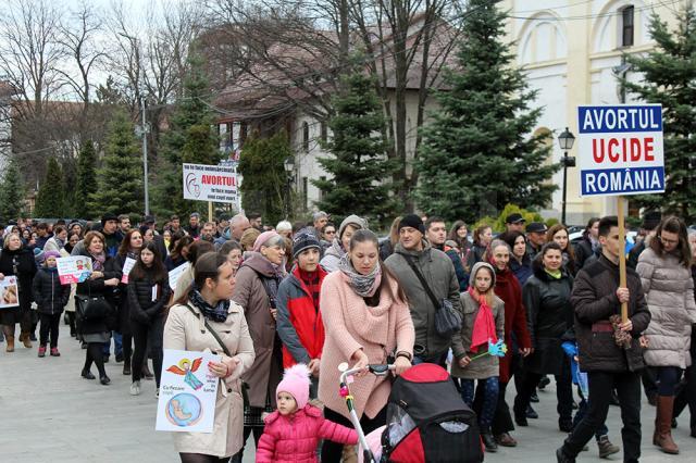 Mesajele transmise de participanți la "Marşul pentru viață"