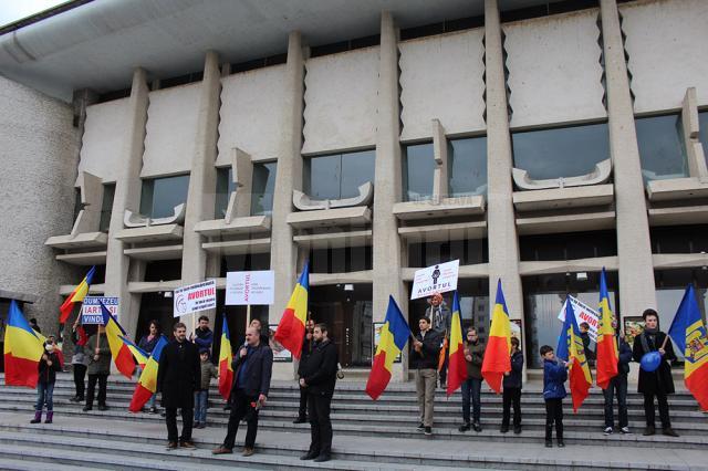 Peste 1.000 de suceveni au participat la „Marşul pentru viaţă” din municipiul Suceava