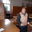 "Rokeriță tunsă 0...care  mai are un pic și pleșnește de bine", conform descrierii Poliţiei Locale Botoșani