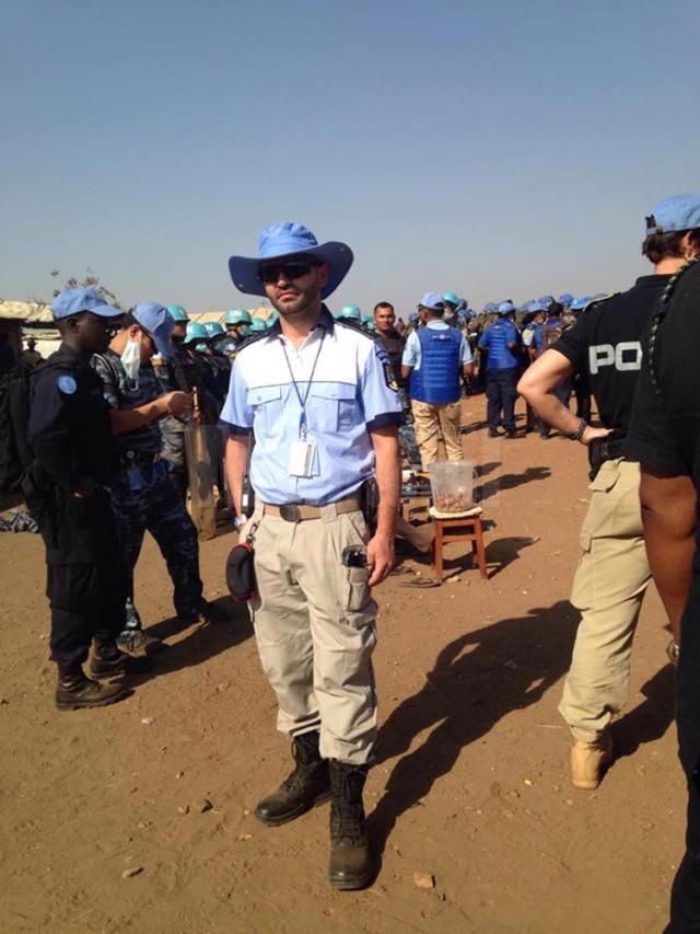 Un tânăr ofiţer sucevean a dat poliţia rutieră pe taberele de refugiaţi din Sudanul de Sud