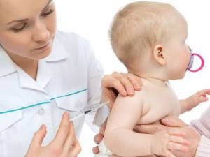 Bebeluşii riscă să rămână neimunizaţi