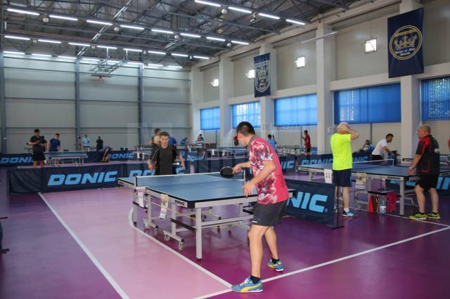În municipiul Suceava turneul se va desfășura în sala de sport a Colegiului Național Ștefan cel Mare