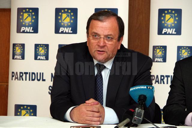 Gheorghe Flutur și-a depus candidatura pentru preşedinţia PNL Suceava