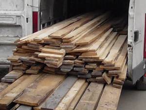 Întreaga cantitate de lemn a fost confiscată,iar firma transportatoare a fost amendată cu 20.000 de lei