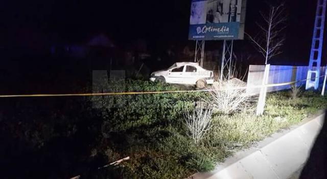 O maşină a Poliţiei cu radar s-a răsturnat la Dumbrăveni
