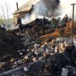 Incendiu puternic, în care a fost distrusă o gospodărie şi au pierit 23 de bovine