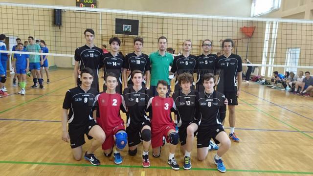 Echipa de volei cadeți LPS Suceava, antrenată de Tudor Orășanu, a reușit calificarea directă la turneul final